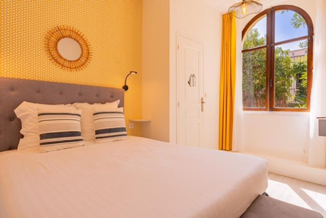 Hotel Le Castellamar Σαιντ-Μαξίμ Εξωτερικό φωτογραφία